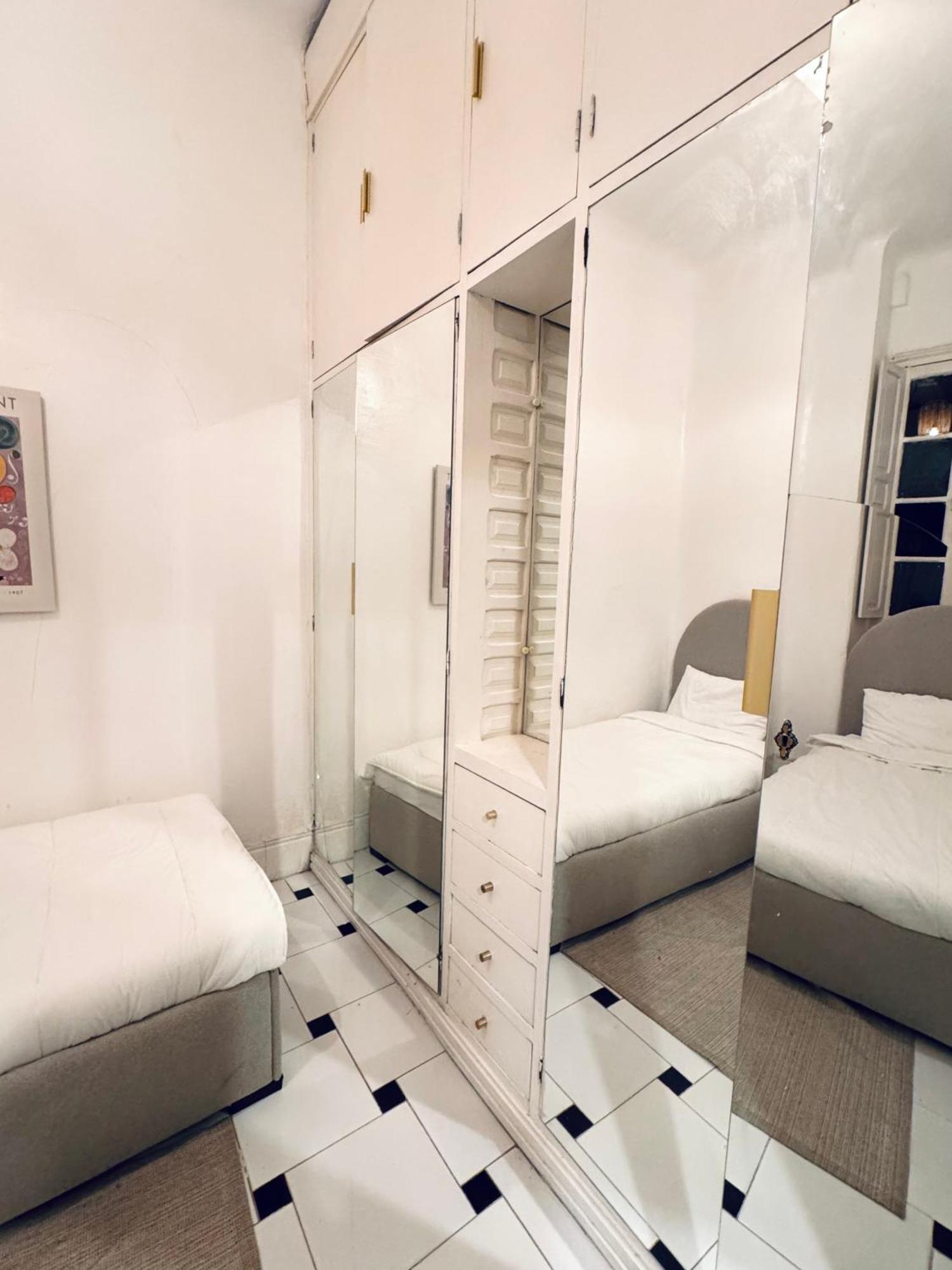 Charming Apartment Heart Of Medina Tetouan 2Br,Balcony, Экстерьер фото