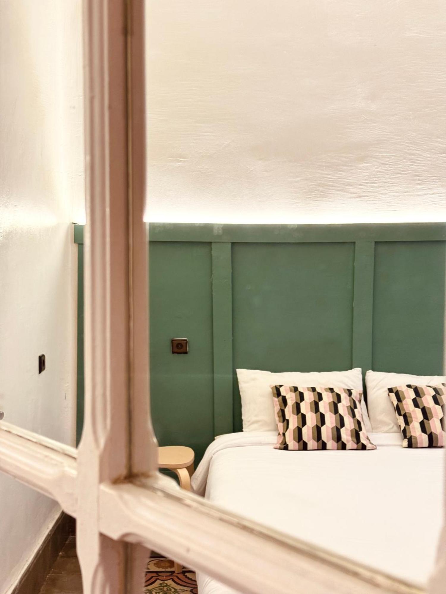 Charming Apartment Heart Of Medina Tetouan 2Br,Balcony, Экстерьер фото